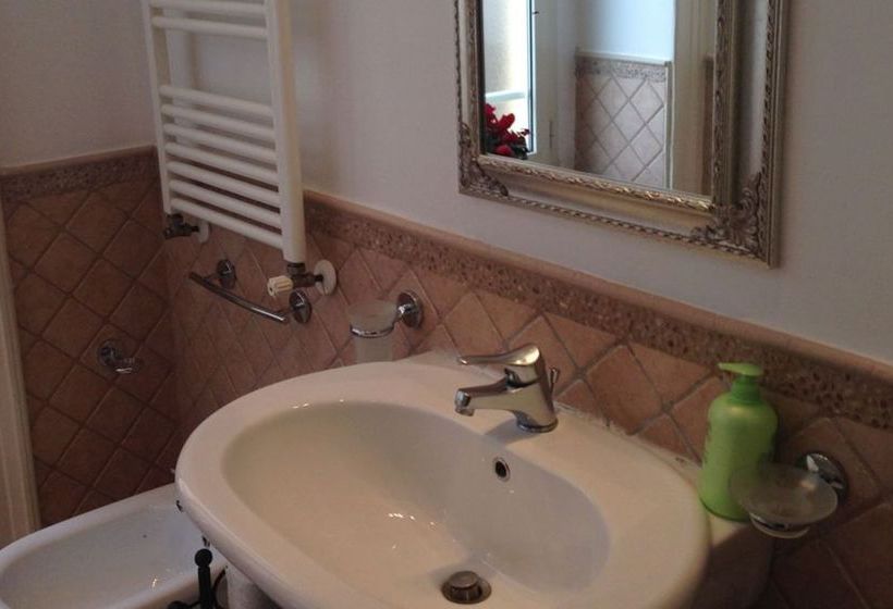 Pensione La Dimora Dei Baroni  | Napoli | Napoli | Italia 18