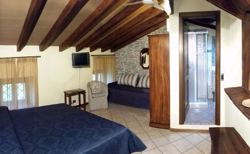 Pension Locanda Del Borgo  | Langhirano | Parma | Italy 8
