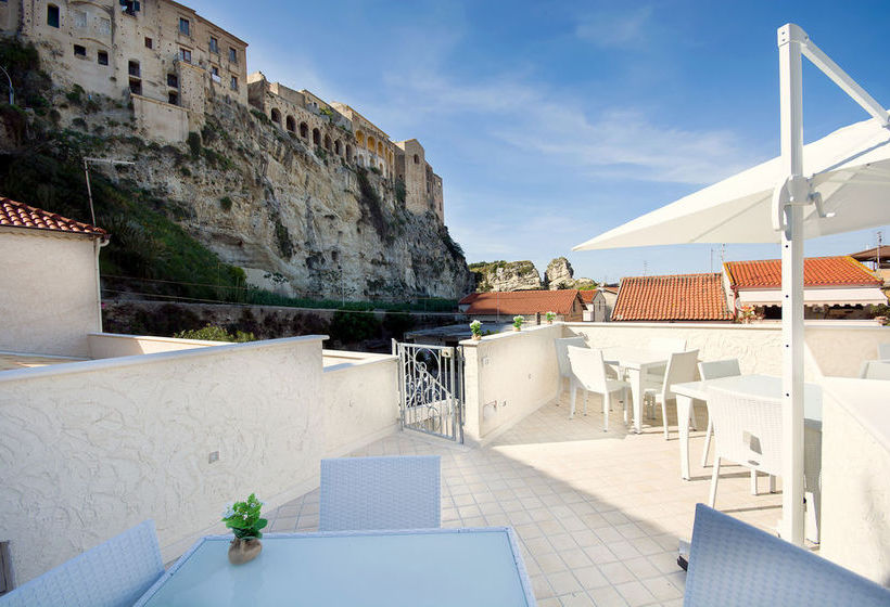 Bed and Breakfast Residenza A Due Passi Dal Mare  | Tropea | Vibo Valentia | Italia 17