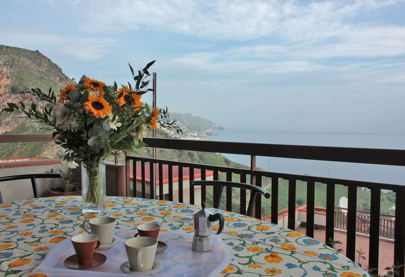 Come In Sicily - Baia Sirene  | Taormina | Messina | Italia 1