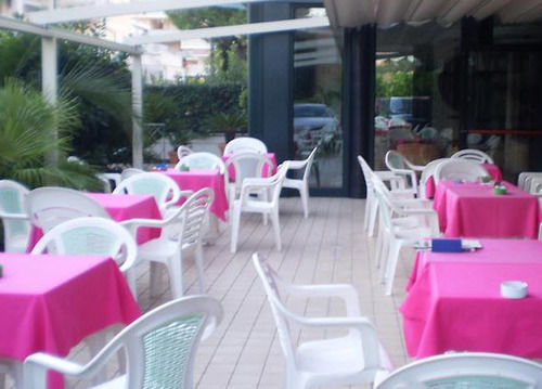 Hotel La Perla  | Roseto Degli Abruzzi | Teramo | Italia 7