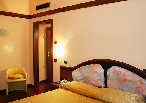 Hotel Cesari Frosinone