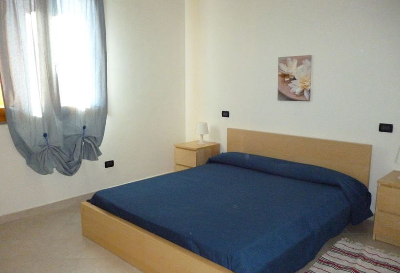 Baia Etrusca  | Piombino | Livorno | Italia 1