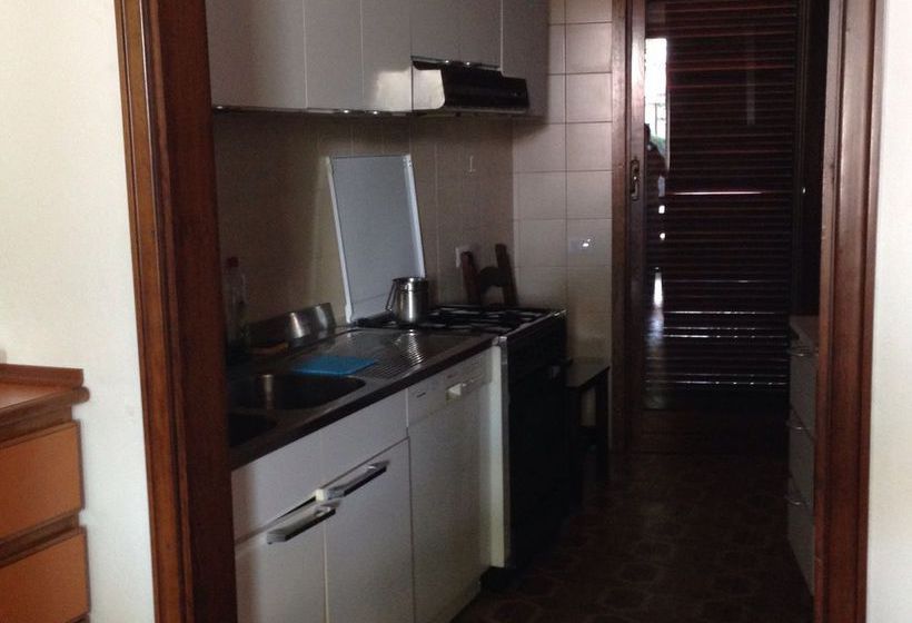 Ostello Villa Pusiano 26  | Milano | Milano | Italia 19