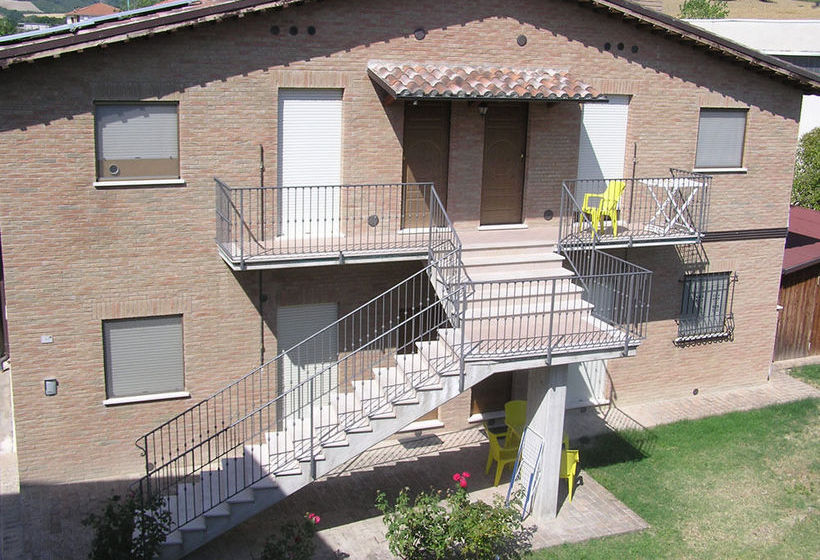 Hotel B&b Le 2 Rose  | San Severino Marche | Macerata | Italia 1