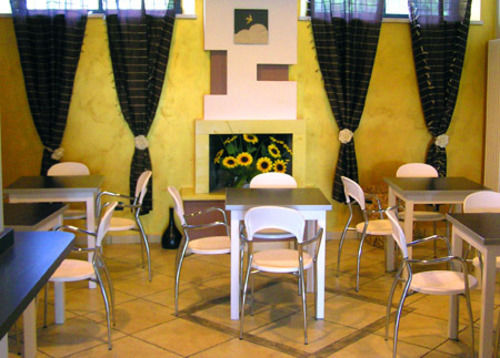 Hotel B&b Le 2 Rose  | San Severino Marche | Macerata | Italia 9