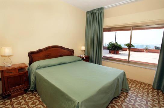 Hotel Mendolia Beach  | Taormina | Messina | Italia 11