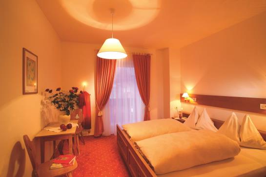 Panoramahotel Goldenes Kreuz Senales Bolzano