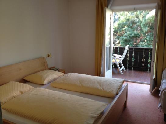 Hotel Pensione Schweitzer  | Silandro | Bolzano | Italia 9