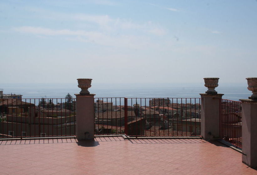 Bed & Breakfast Terrazze Bella Epoque  | Acireale | Catania | Italia 1