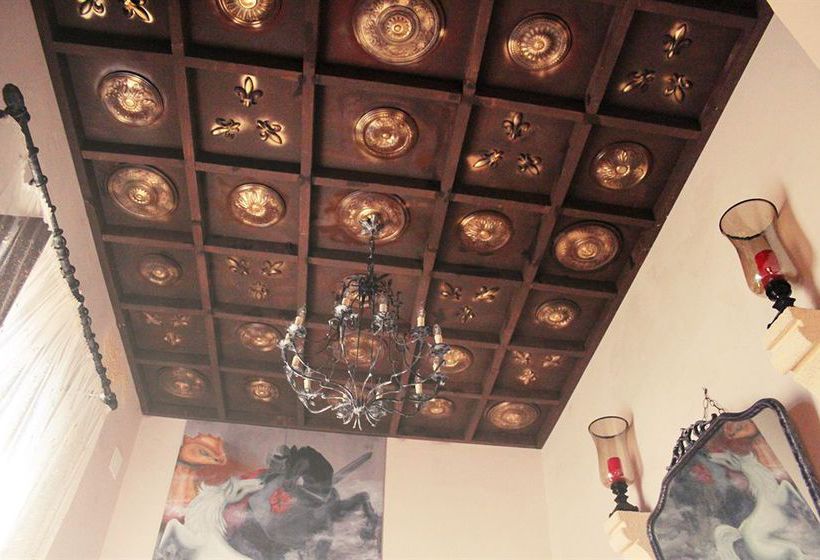 Camelot Bed & Breakfast