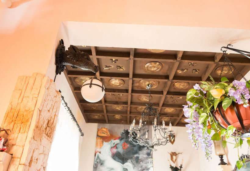 Camelot Bed & Breakfast  | Palermo | Palermo | Italy 15