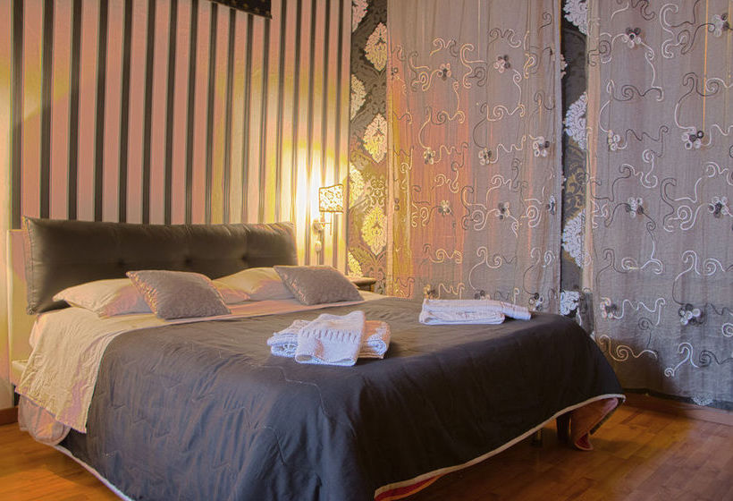 Camelot Bed & Breakfast  | Palermo | Palermo | Italy 18