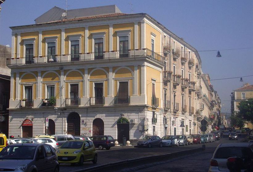 B&b Al Teatro Massimo Catania
