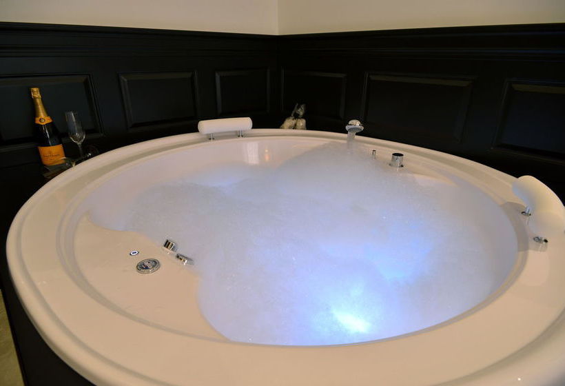 Pensione Vaticano Royal Suite  | Roma | Roma | Italia 9