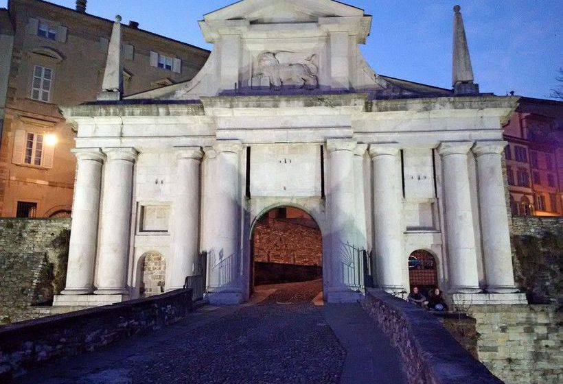 Antica Dimora B&b In Historic Residence  | Bergamo | Bergamo | Italia 13