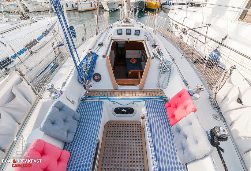 Bed and Breakfast Boat & Breakfast Cagliari Cerdeña