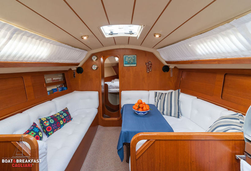 Bed and Breakfast Boat & Breakfast Cagliari  | Cagliari | Sardegna | Italia 5