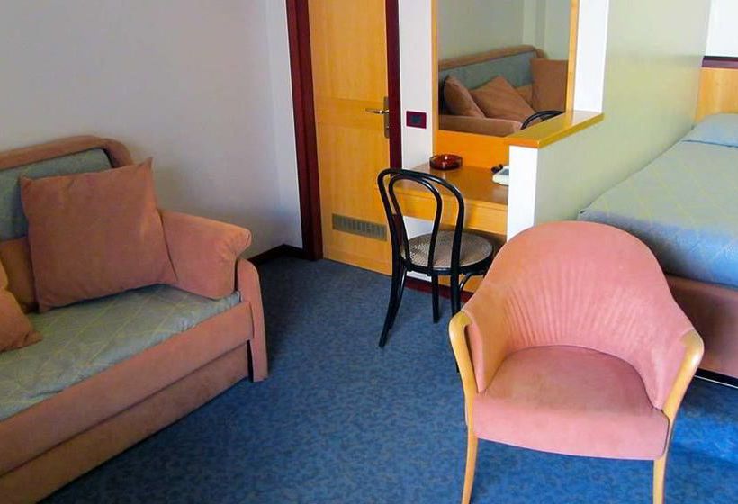 Hotel Fiorella  | Senigallia | Ancona | Italia 12