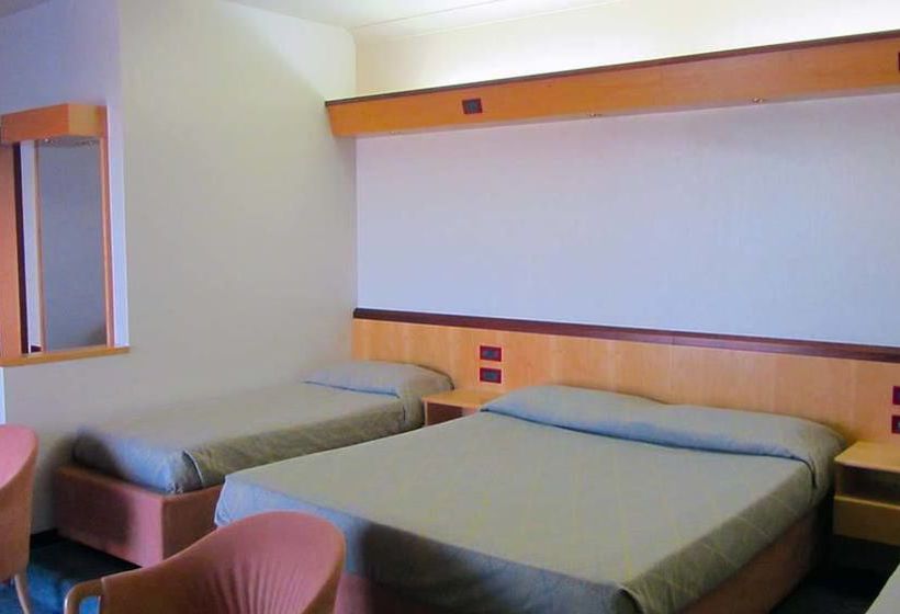 Hotel Fiorella  | Senigallia | Ancona | Italia 8