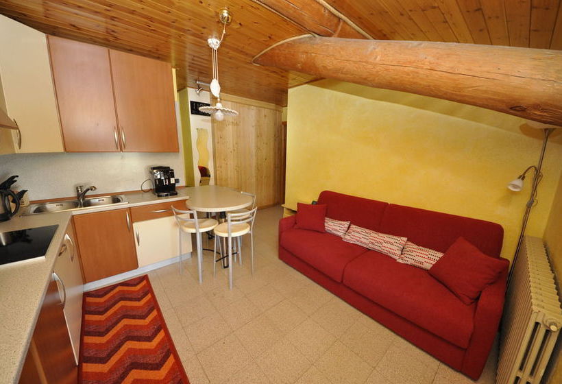 Baita Carosello  | Livigno | Sondrio | Italy 6