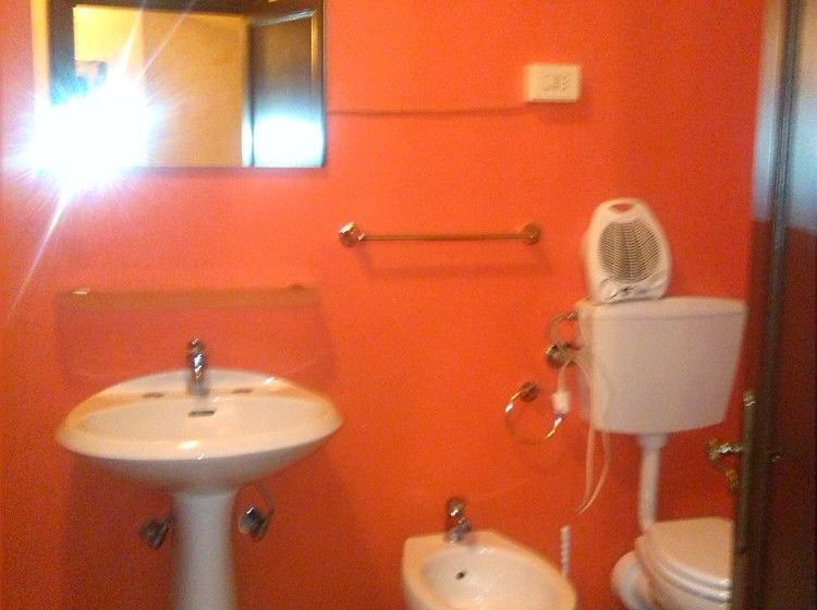 Pensione Affittacamere Il Granaio  | Lucca | Lucca | Italia 14