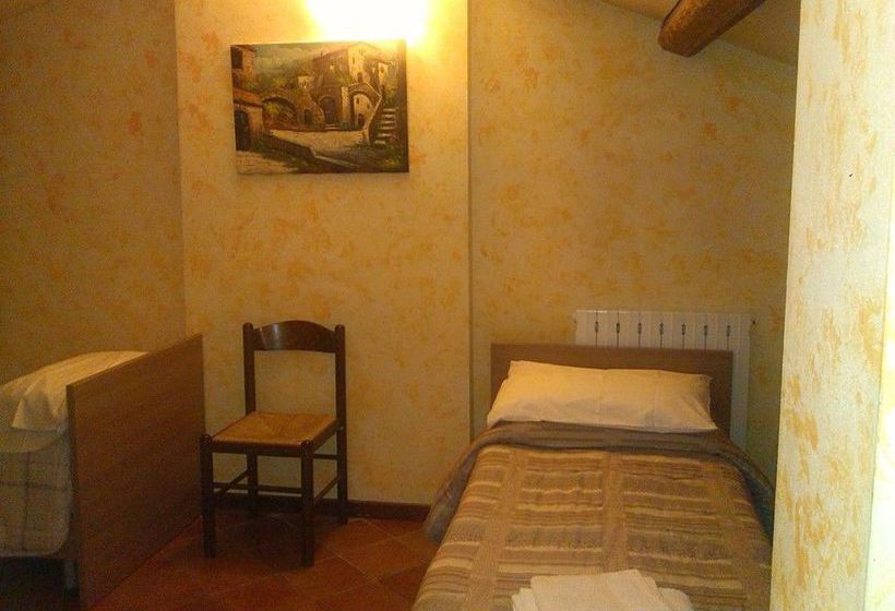 Pensione Affittacamere Il Granaio  | Lucca | Lucca | Italia 4