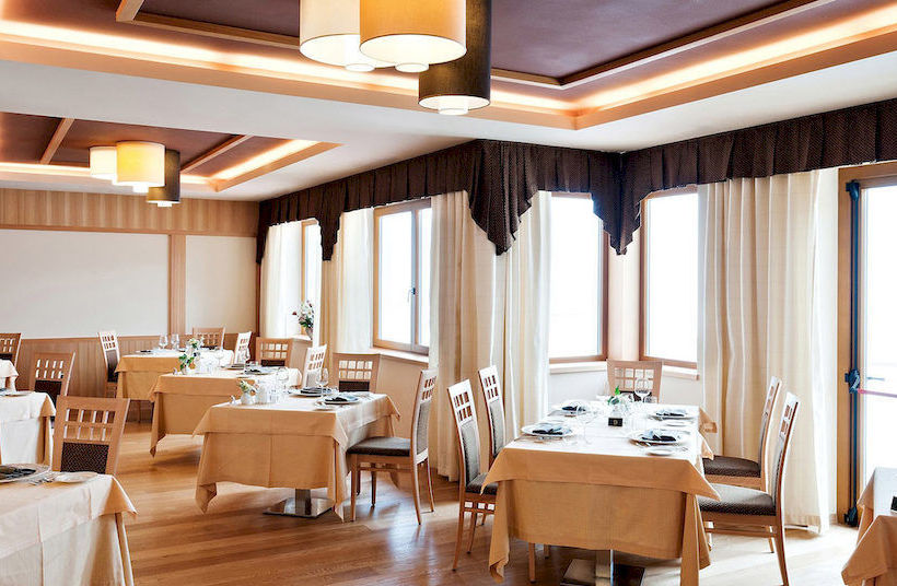 Hotel Al Sole  | Fai Della Paganella | Trento | Italia 12