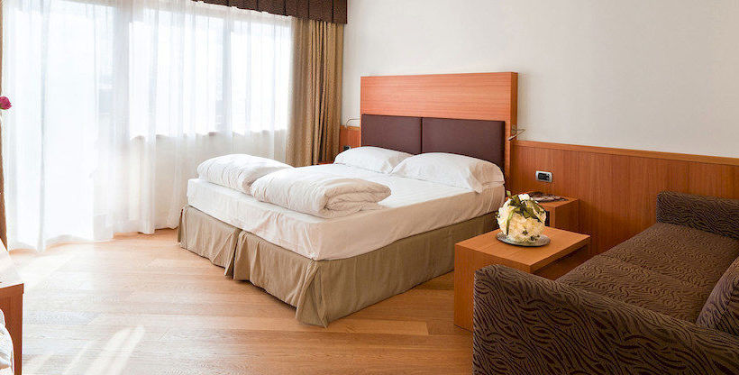 Hotel Al Sole  | Fai Della Paganella | Trento | Italia 2