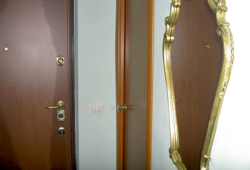 Casa Baradello  | Como | Como | Italia 7