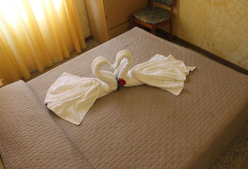 Hotel La Pergola  | Bellaria | Rimini | Italia 4