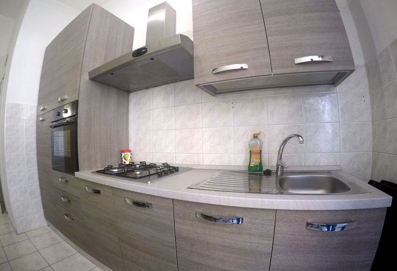 Pensione B&b Ambra Jovinelli  | Roma | Roma | Italia 3