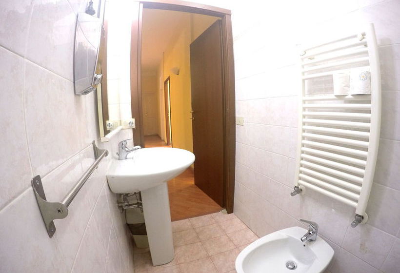 Pensione B&b Ambra Jovinelli  | Roma | Roma | Italia 8