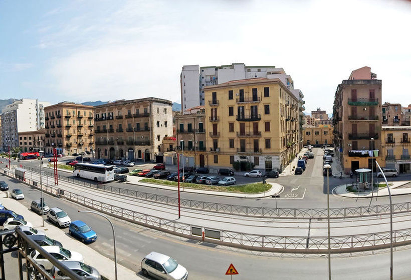 Pensión Times Luxury Rooms Palermo