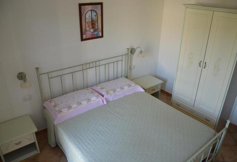 Costa del Turchese  | Badesi | Sardinia | Itália 3