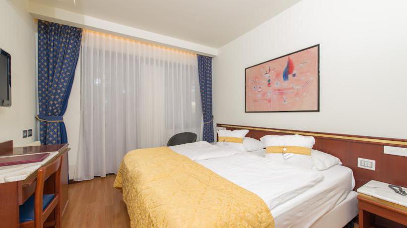 Hotel Castello Lake Front  | Malcesine | Verona | Italia 6