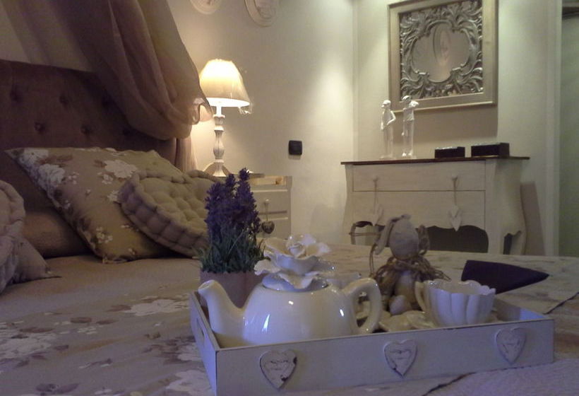 Residenza Teodorico Re B&b  | Viterbo | Viterbo | Italia 17