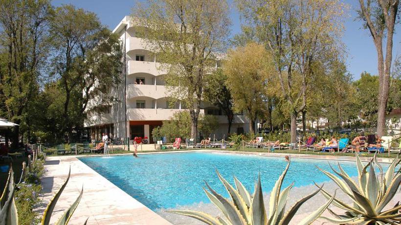 Hotel La Pergola Dependance  | Lignano Sabbiadoro | Udine | Italy 1