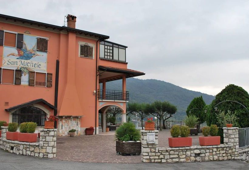 Hotel San Michele  | Ome | Brescia | Italia 13