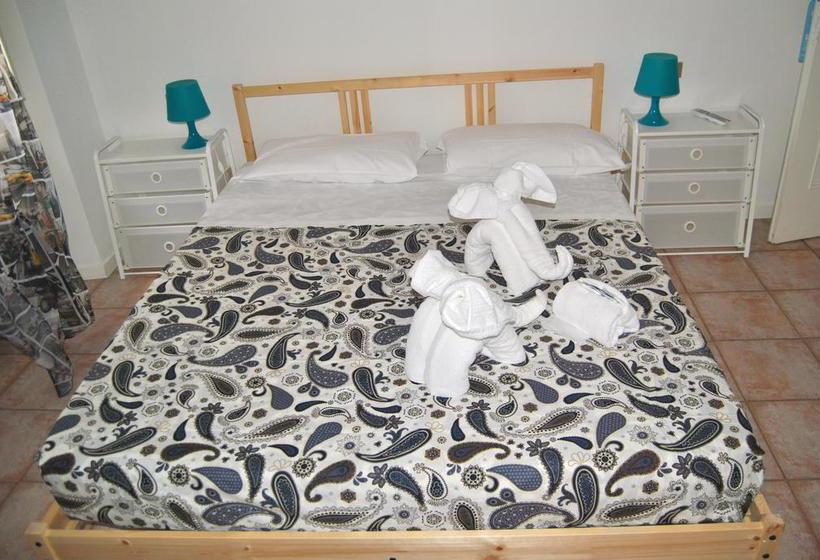 Hostal La Luna Blu In Old Town Bérgamo Bergamo