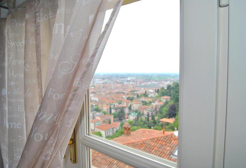 Locanda La Luna Blu In Old Town  | Bergamo | Bergamo | Italia 4