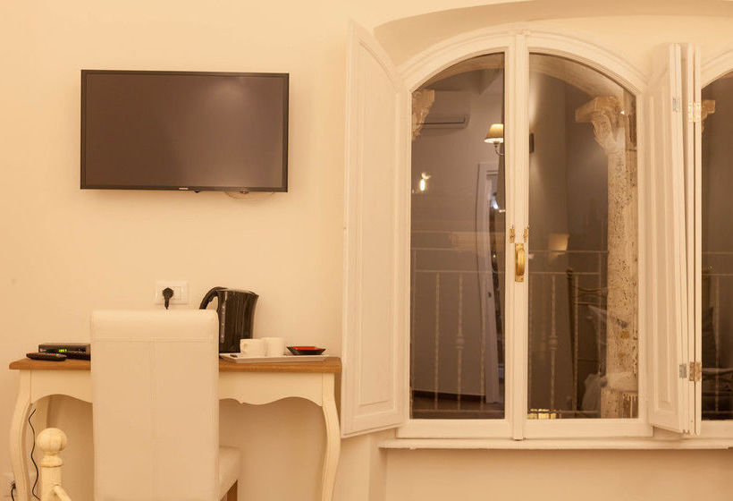 Pensione Donna Margherita Rome Suite & Rooms  | Roma | Roma | Italia 12