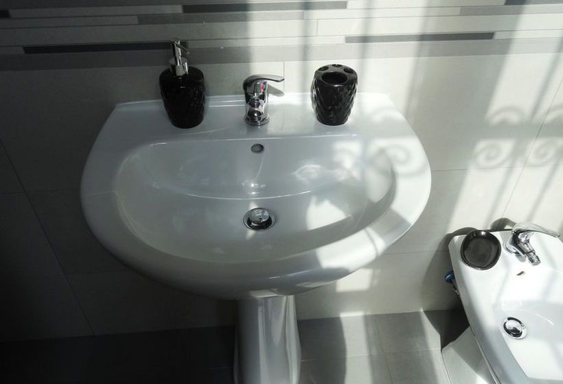 Bed and Breakfast Giovine Italia  | Roma | Roma | Italia 19