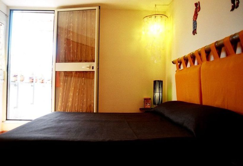 Pensione Sui Tetti Di Napoli  | Napoli | Napoli | Italia 1