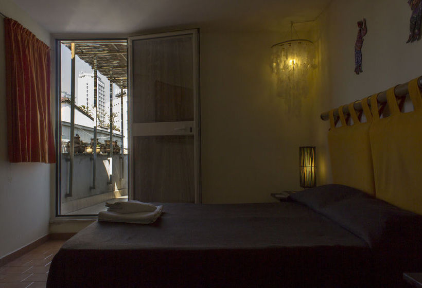 Pensione Sui Tetti Di Napoli  | Napoli | Napoli | Italia 13