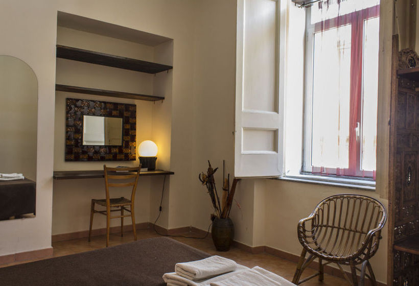 Pensione Sui Tetti Di Napoli  | Napoli | Napoli | Italia 9