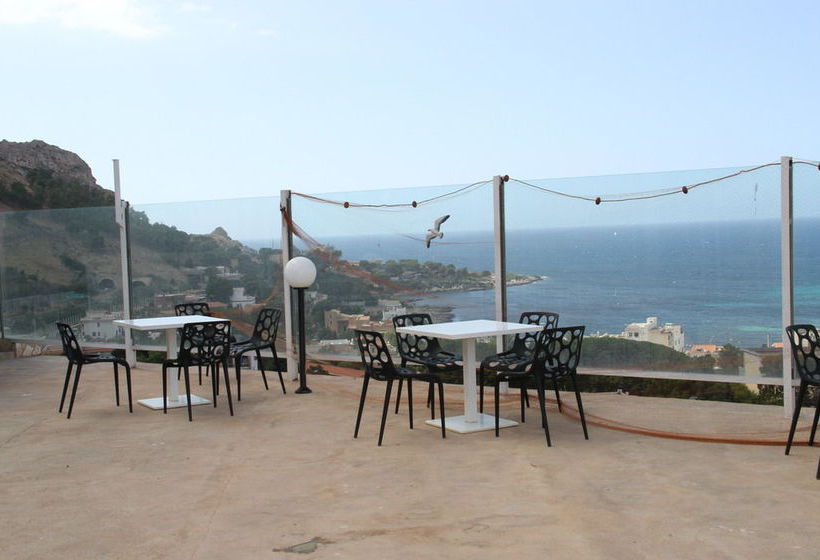 Bed & Breakfast M'ama Holiday Rooms  | Palermo | Palermo | Italien 12