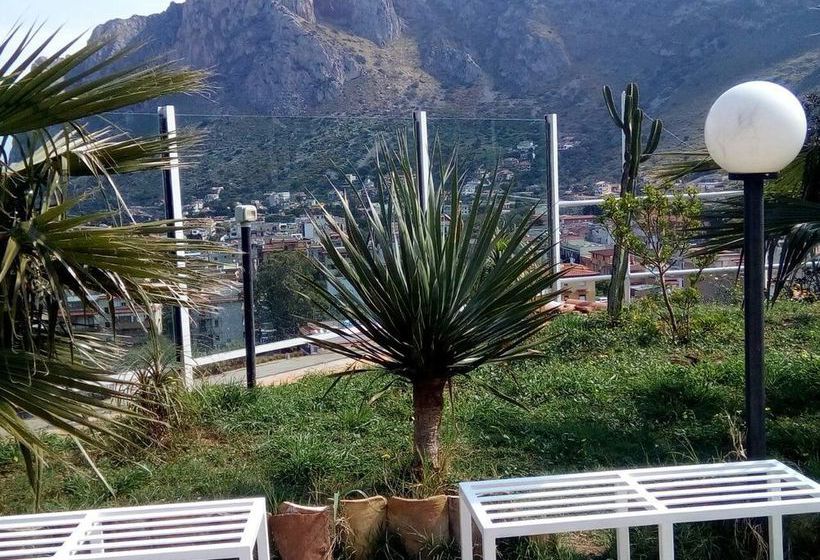 Bed & Breakfast M'ama Holiday Rooms  | Palermo | Palermo | Italien 17