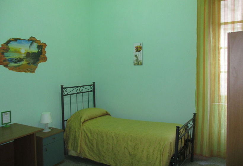 Bed and Breakfast Bed&Breakfast Bella Stella  | Catania | Catania | Italia 3