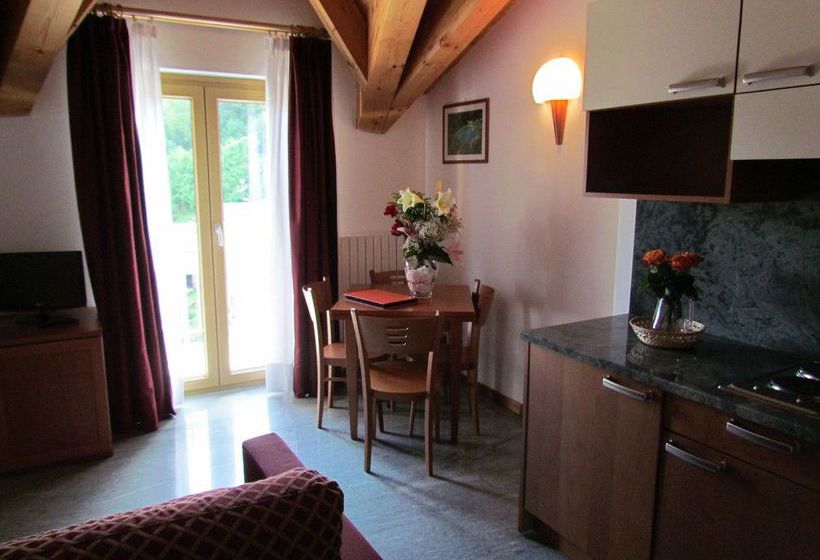 Hotel Pizzo Scalino  | Chiesa in Valmalenco | Sondrio | Italia 9